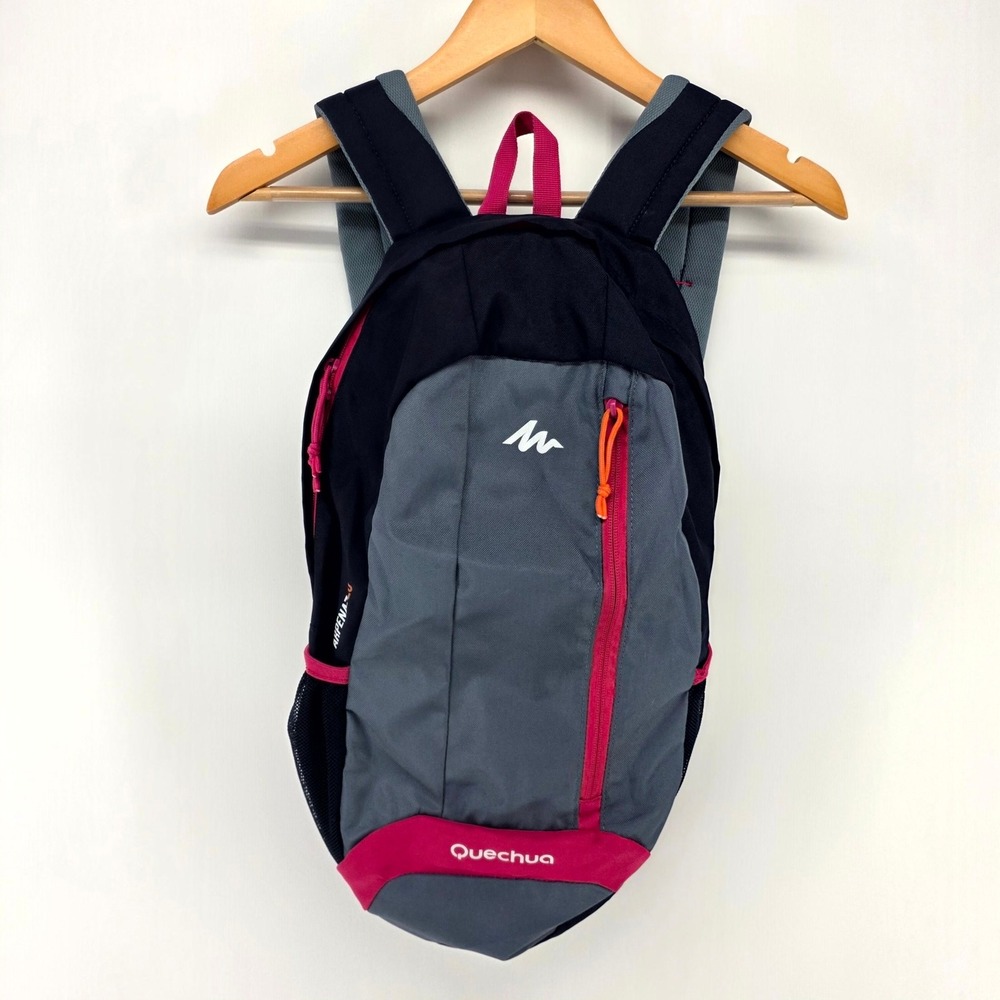 Quechua Arpenaz 10 Daypack Backpack Unisex Small Grey Pink Hiking Travel Bag